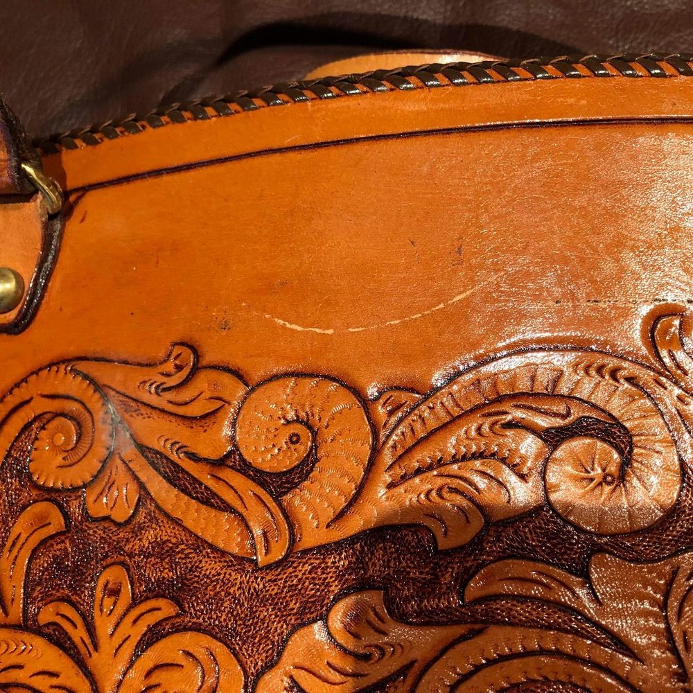 Hand tooled leather tote bag - Picture 9 of 10